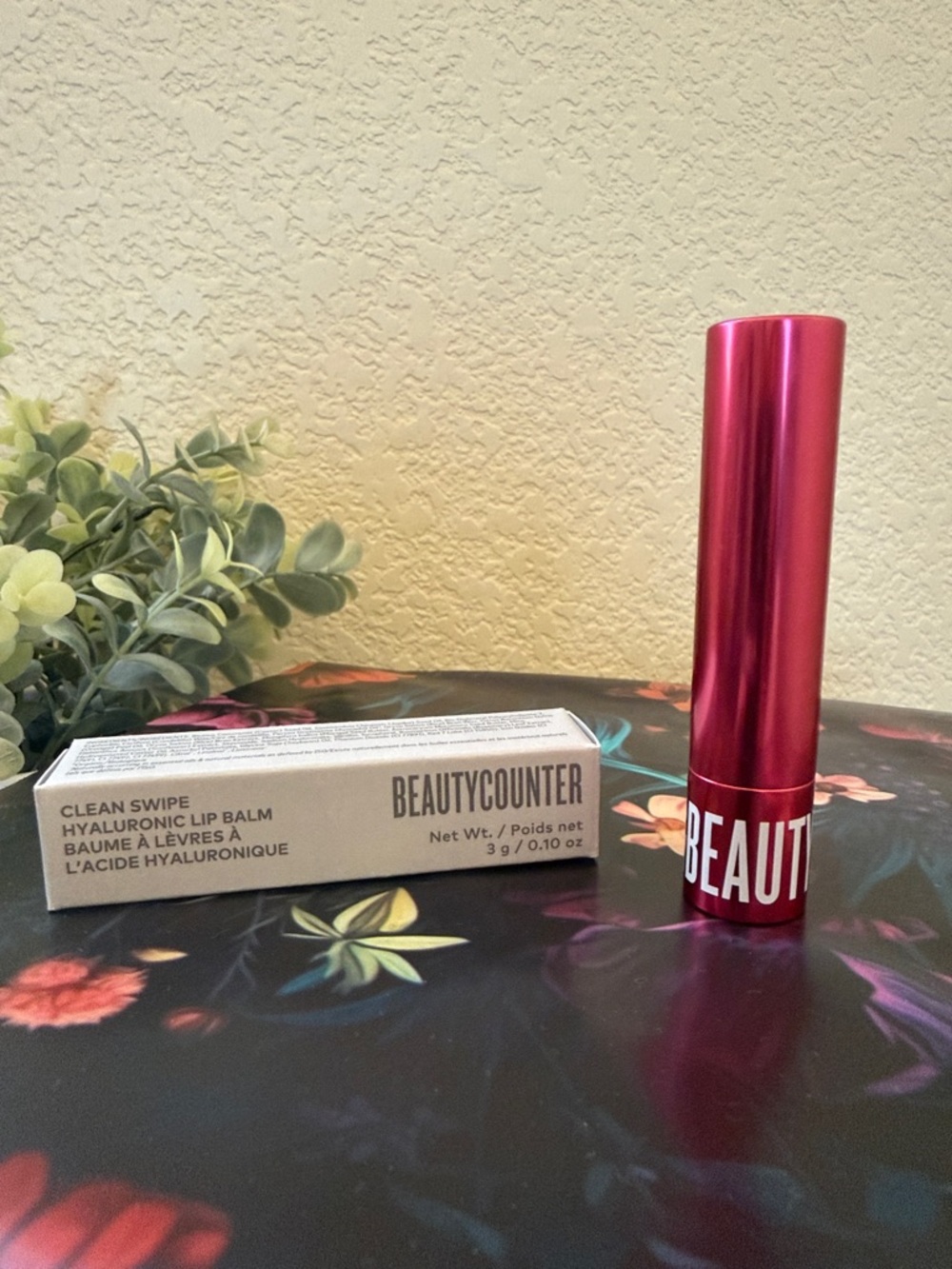 beautycounter Hyaluronic Clean Swipe Lip Balm - Color Crush - Limited Edition